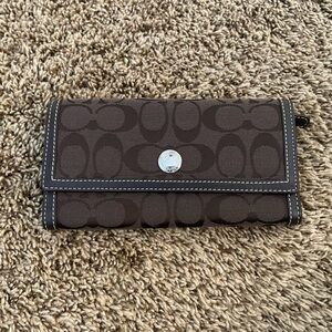 Coach Brown Patterned Wallet